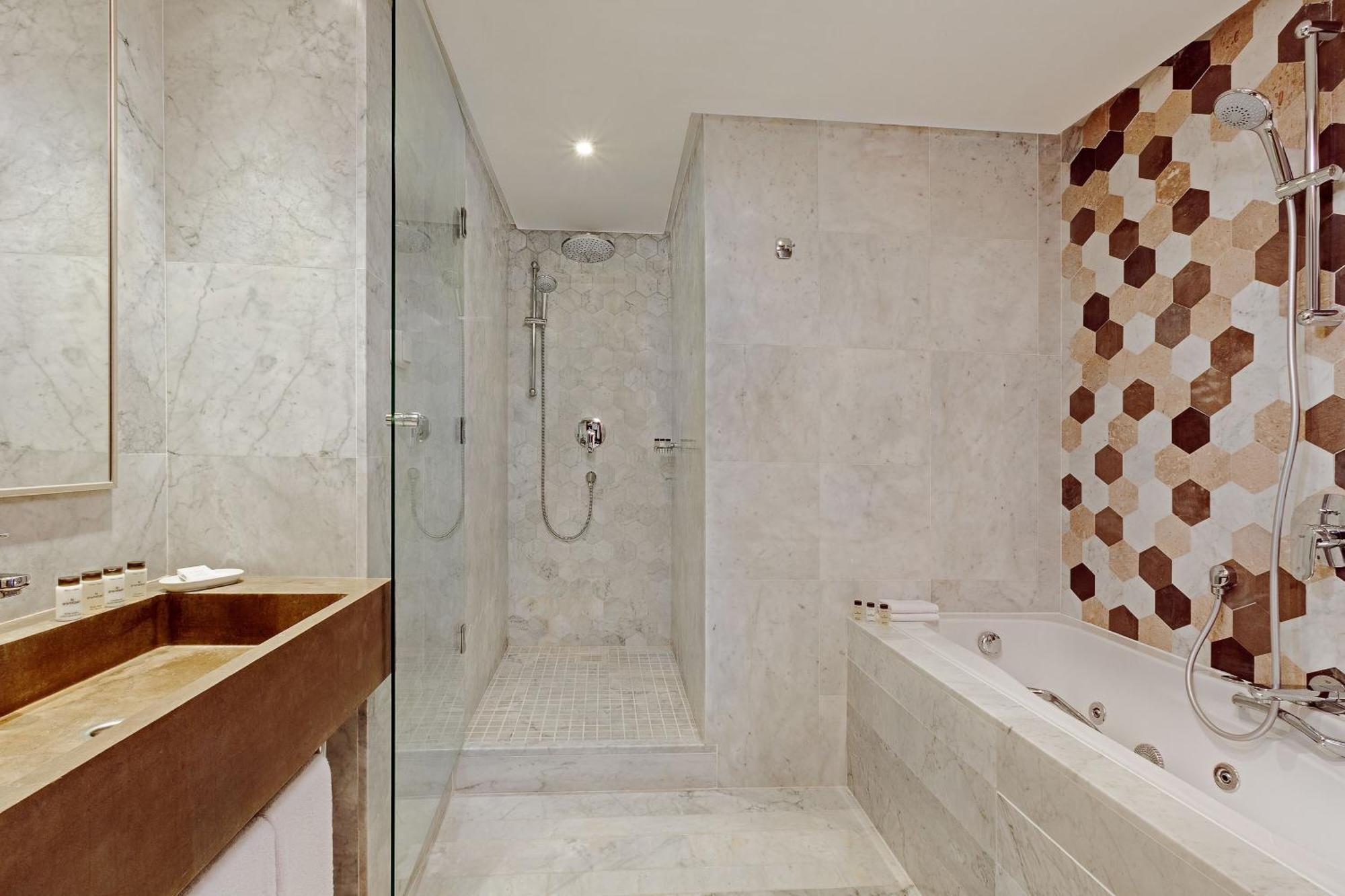 Sheraton Tunis Hotel מראה חיצוני תמונה